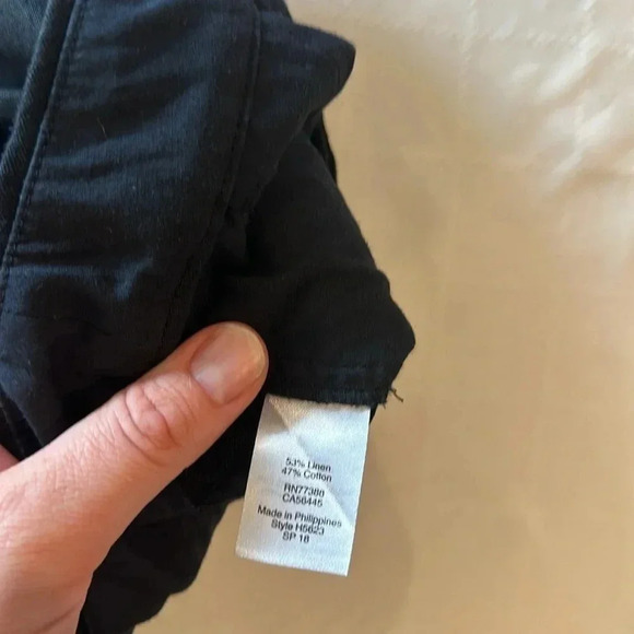 J. Crew 4" scalloped linen shorts Black super cute size 14 EUC - Picture 3 of 5